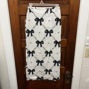 Milkwhite Pencil Shirt White Black Crystal Embellished sz XS NWT's $280 Women's